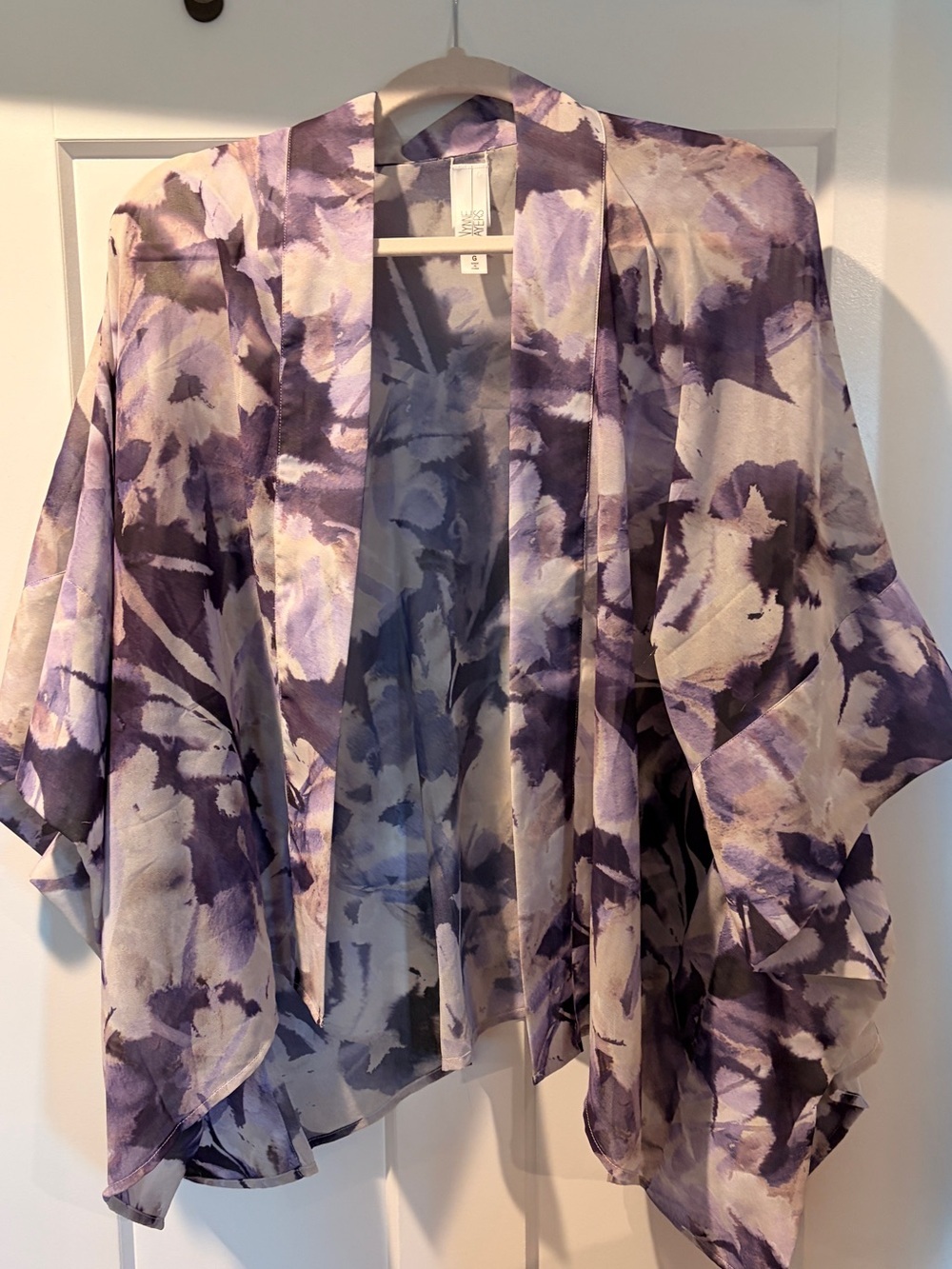 Wynne Layers Women’s Size Large Watercolor Floral Kimono Cardigan